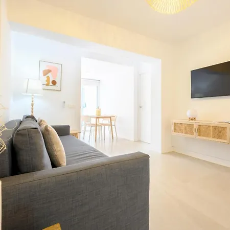 Juanito Maranon By 10tosea 2 Bedrooms פואנגירולה