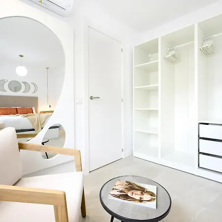 Juanito Maranon By 10tosea 2 Bedrooms דירה