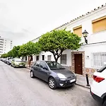 Juanito Maranon By 10tosea 2 Bedrooms Apartment *
